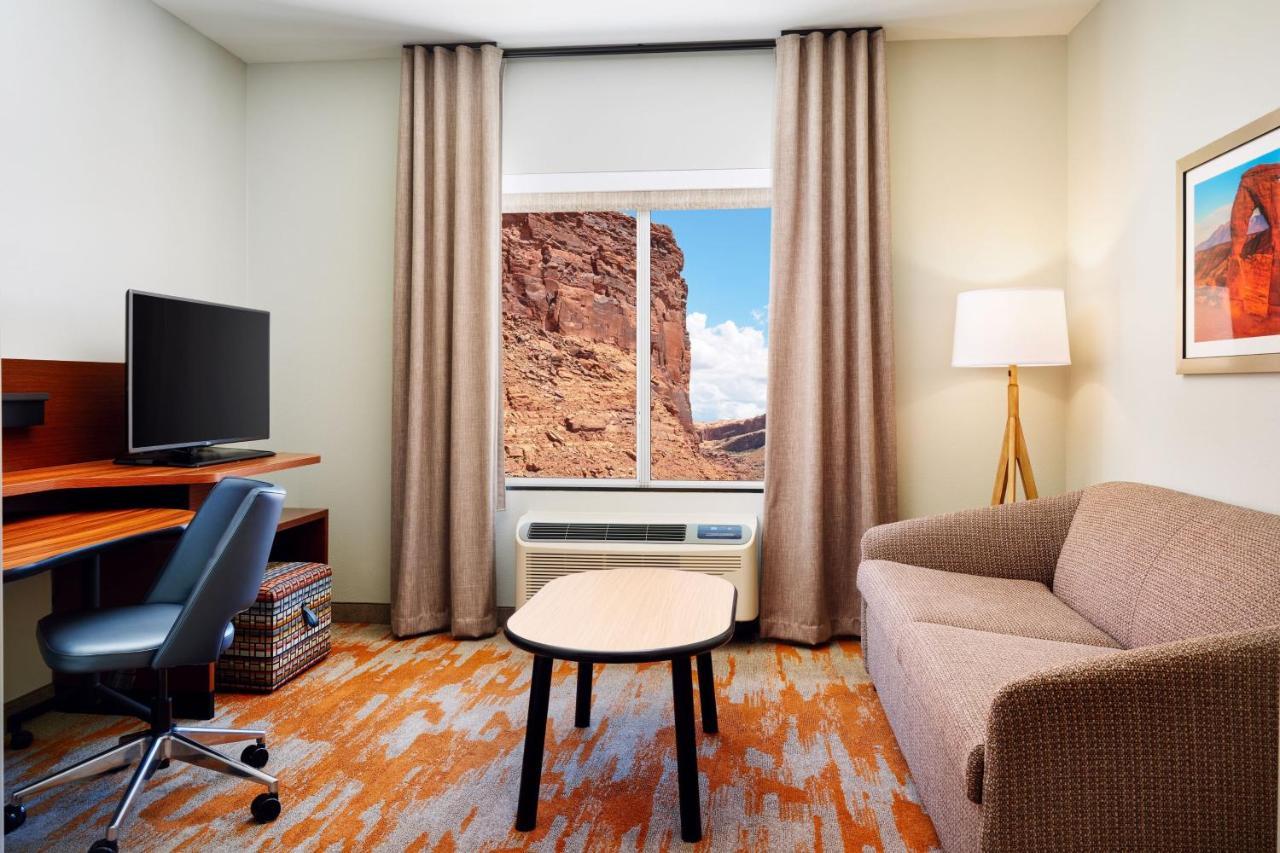 Fairfield Inn & Suites By Marriott Moab Luaran gambar